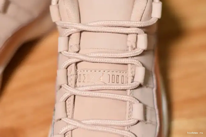 Rep MAX Rose Air Jordan GS Low Gold 11 AH7860-105 0606